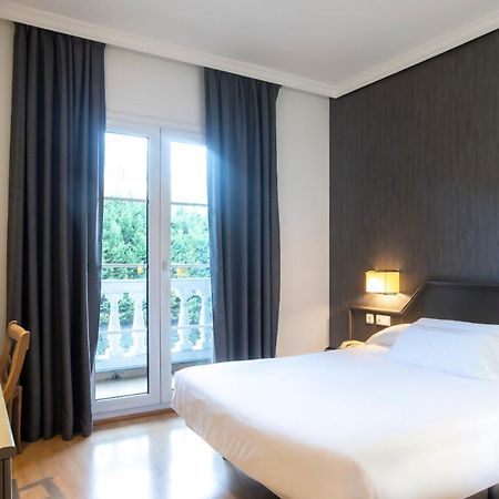 Hotel Urdanibia Park Ιρούν Εξωτερικό φωτογραφία