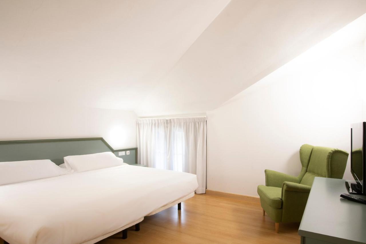 Hotel Urdanibia Park Ιρούν Εξωτερικό φωτογραφία